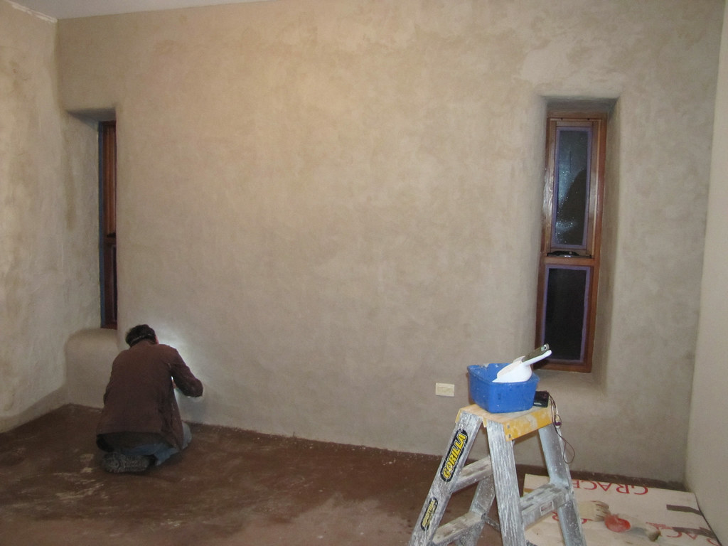bonding plaster application smooth wall