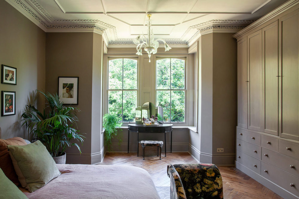 How Long Does Plaster Take to Dry? The Ultimate Guide to Perfect Results